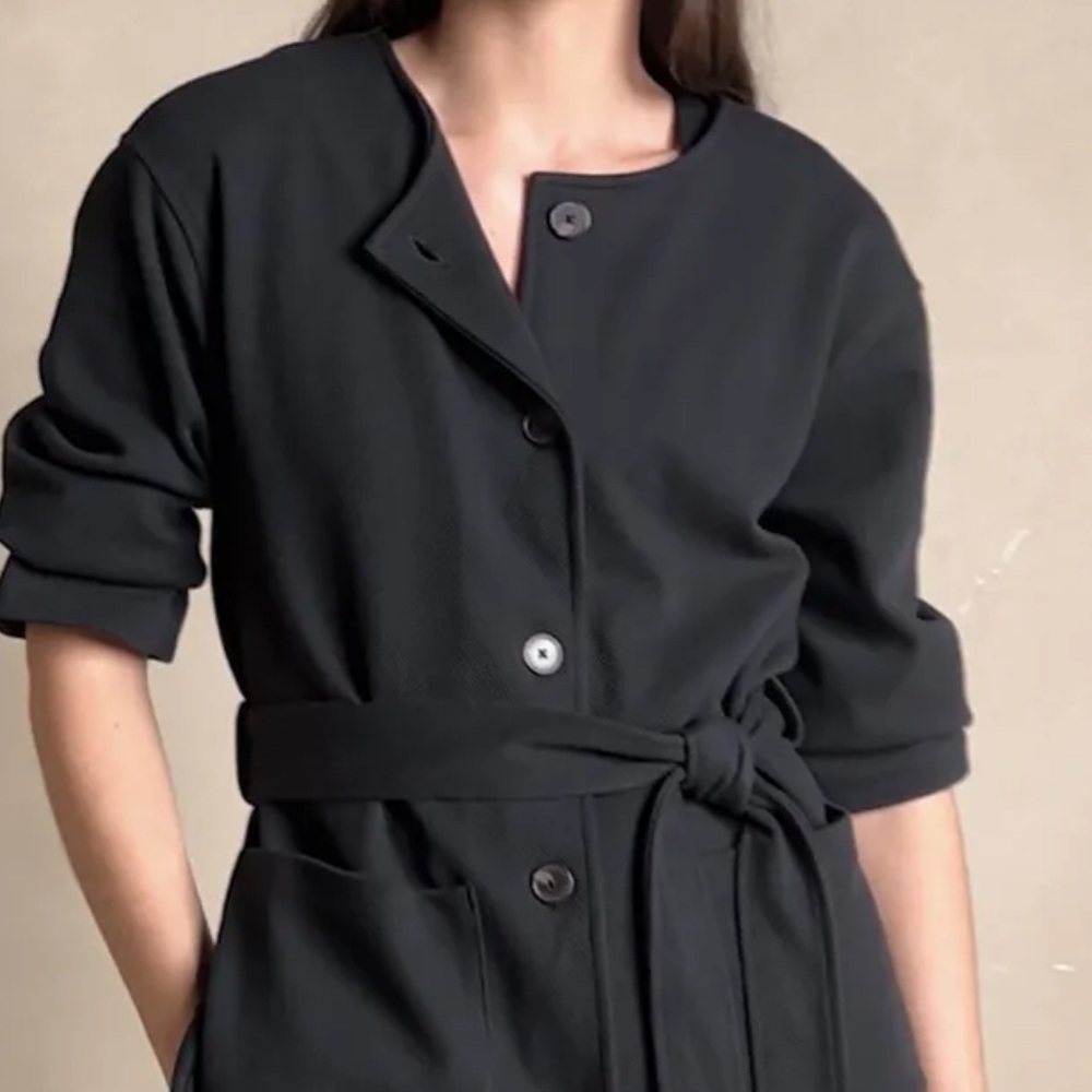 Banana Republic Women’s Twill Knit  Belted Jacket Size Medium